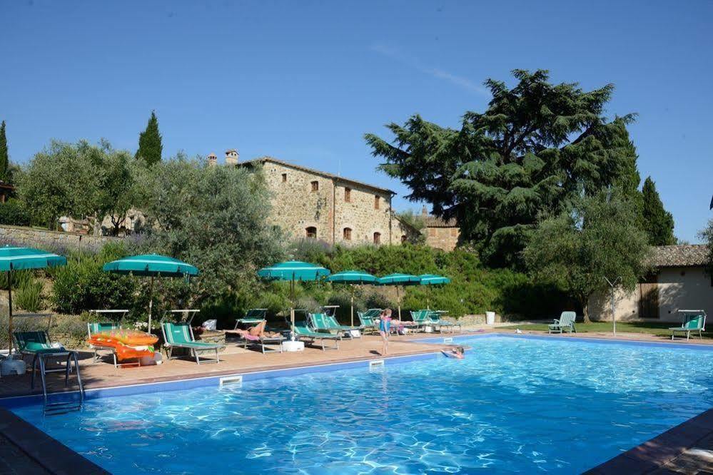 Relais Borgo Torale Hotel ปัสซีญาโน ซุล ตราซีเมโน ภายนอก รูปภาพ
